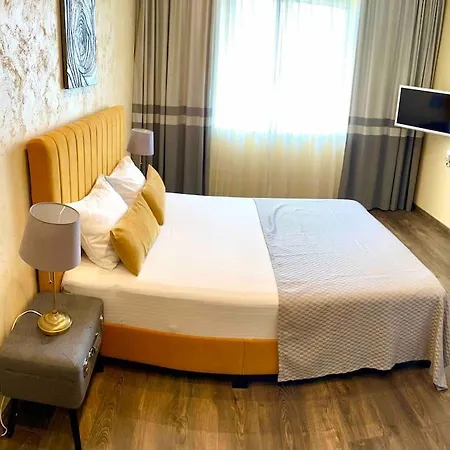 Urban 8 Netflix Lejlighed Bukarest